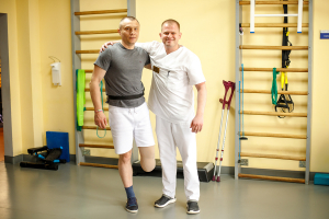 Всі вони хочуть швидко почати ходити